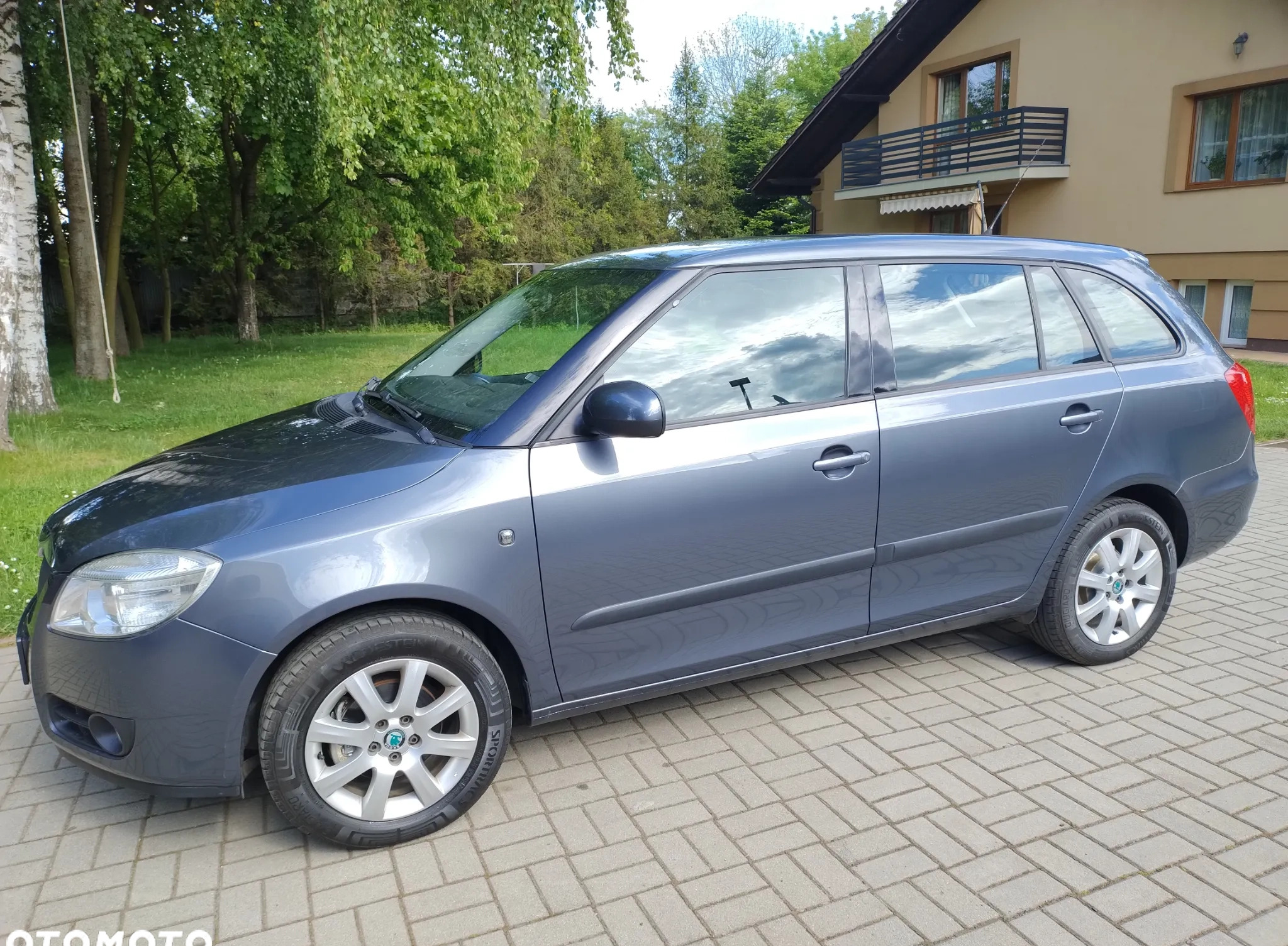 Skoda Fabia cena 15900 przebieg: 190000, rok produkcji 2008 z Ćmielów małe 667